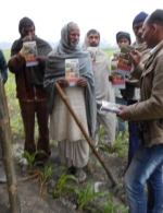 Small Farmers Meeting on Maize Field in Shikanderpur Village Bihar